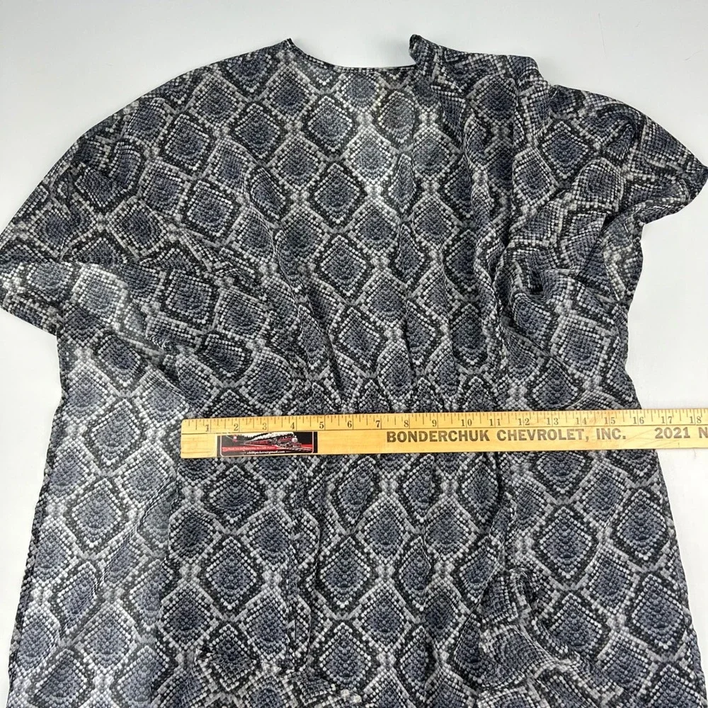 Tommy Bahama Womens Grey Snakeskin Diamond Tassel Swim Cover Up S/M TSW12210C